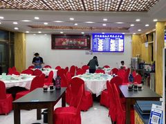 大堂-撒拉人家.酸菜牦牛肉火锅