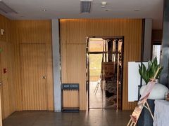 -四月吧餐厅(正阳步行街店)