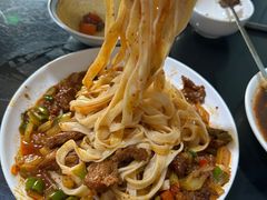 -烤肉小伙烤肉店