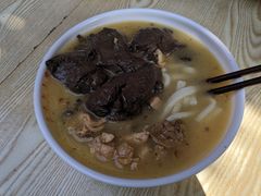 饵丝-文山荷鲜居(翠湖店)
