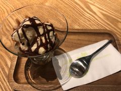 -星巴克(杭州西湖银泰1F店)