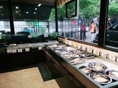 自助取餐区-洁神饭庄·海鲜·青岛菜·30年老字号(五四广场店)