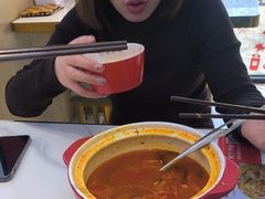 -沁麦源过桥米线(总店)