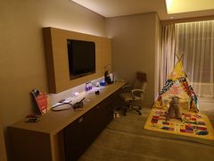 -广州花都皇冠假日酒店