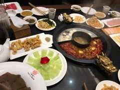 -重庆德庄火锅(体育中心店)