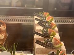 -W COLLECTIVE  DESSERT SHOP