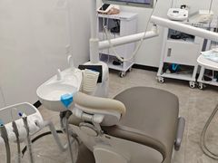 -武汉仁爱口腔(光谷店)