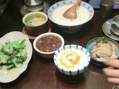 -古都历食南京菜·烤鸭·鸭血粉丝·汤包(南京博物院店)