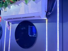 -云晓光头烧烤吧(盛夏店)