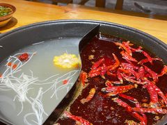 -乐闹闹重庆火鍋(民治店)