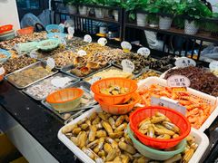 -健跳小海鲜(人民路店)