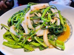 -大头虾越式风味餐厅(光明广场店)