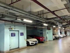 -大宁国际商业广场-地下停车库