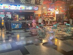 -左岸国际电影城(泉汇购物广场店)