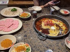 -椒香城门口老火锅(长寿路店)