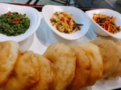 油饼子卷咸菜-竹溪一号·天域阁(骑马山店)