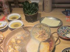 -洱火云南酸菜牛肉火锅(石景山当代商城店)