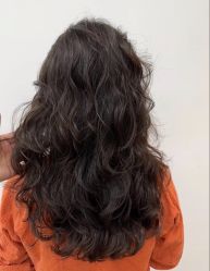 -iu潮牌·SALON