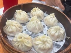 -莱莱小笼·乔艾