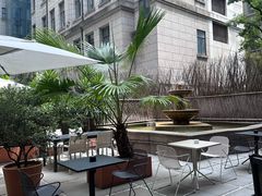 -潮一不贰·西式简餐·法式甜品(外滩店)