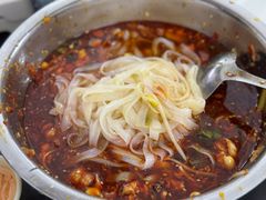 -周良天山牛杂城(天山路总店)