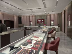 -周大福CHOW TAI FOOK(浦东八佰伴店)