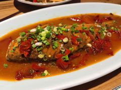 阿勒泰雪莲椒烧黄鱼-胖老汉椒麻鸡清真新疆菜(西御街店)