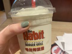 -The Habit Burger Grill 哈比特汉堡(爱琴海店)