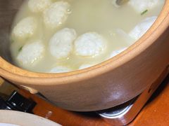 手工鱼丸汤-魏铭鱼头捞饭(晋阳路店)