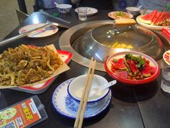 -高家小院铁锅炖大鹅(哈西高铁站店)
