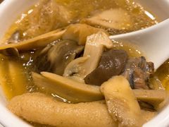 -菌海森林·非遗野生菌火锅(西山区滇池路摩根道店)