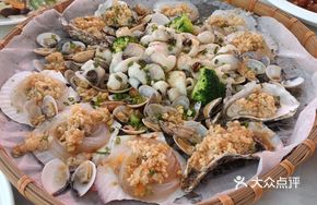 Shunde Bamboo Basket Seafood Platter