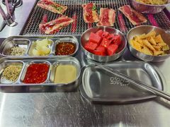 -马路牙子地桌烤肉(工体店)