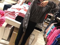 -东荟城名店仓