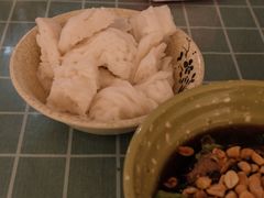 -余庆小吃(小吃一条街店)