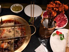 -周师兄大刀腰片火锅(洪崖洞旗舰店)