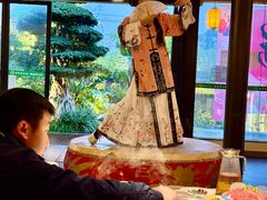 -茅草房·河畔园林火锅