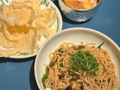 弥渡酸菜凉米线-一坐一忘云南菜(嘉里中心店)