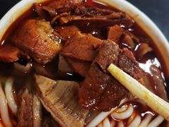 -薛记襄阳香辣牛肉面(平安路店)