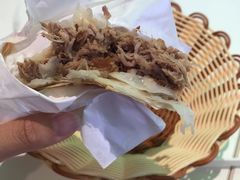 招牌肉夹馍-鼎高高陕西美食(北京华联天通苑购物中心)