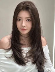 -丝语萱形象