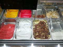 -VENCHI 闻绮(上海佛罗伦萨小镇店)