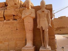 -卡纳克神庙
