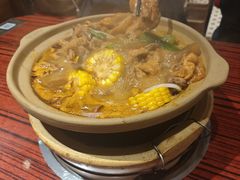 -沙胆彪炭炉牛杂煲(上海日月光广场店)