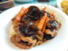 滑溜肉片-添福来墨鱼饺子 · 海鲜东北菜(大连星海·黄浦路店)