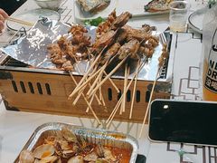 -云晓光头烧烤吧(德平路店)