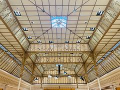 -乐蓬马歇百货公司(Rive Gauche)