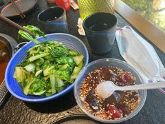 -侯志伟老街炒鸡(广济街店)