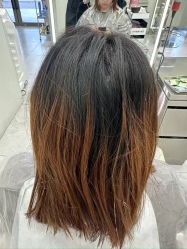 -PE SALON