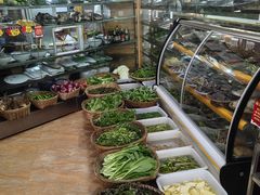 -三锅莊·牦牛肉火锅·香格里拉特色藏餐宴请餐厅(昆明创始店)